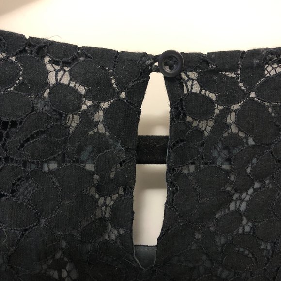 Aritzia Talula Betsey Lace Blouse Black XS - Picture 4 of 5